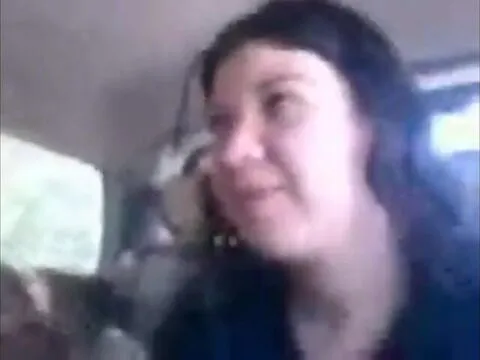 مغربي يستدرج زوجة جاره و ينيكها علي طريق مهجور سكس مغربي واخد مرات جاره يزني معاها في الحرام